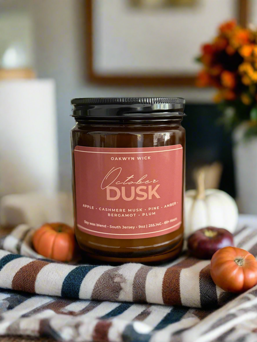 October Dusk 9oz Candle